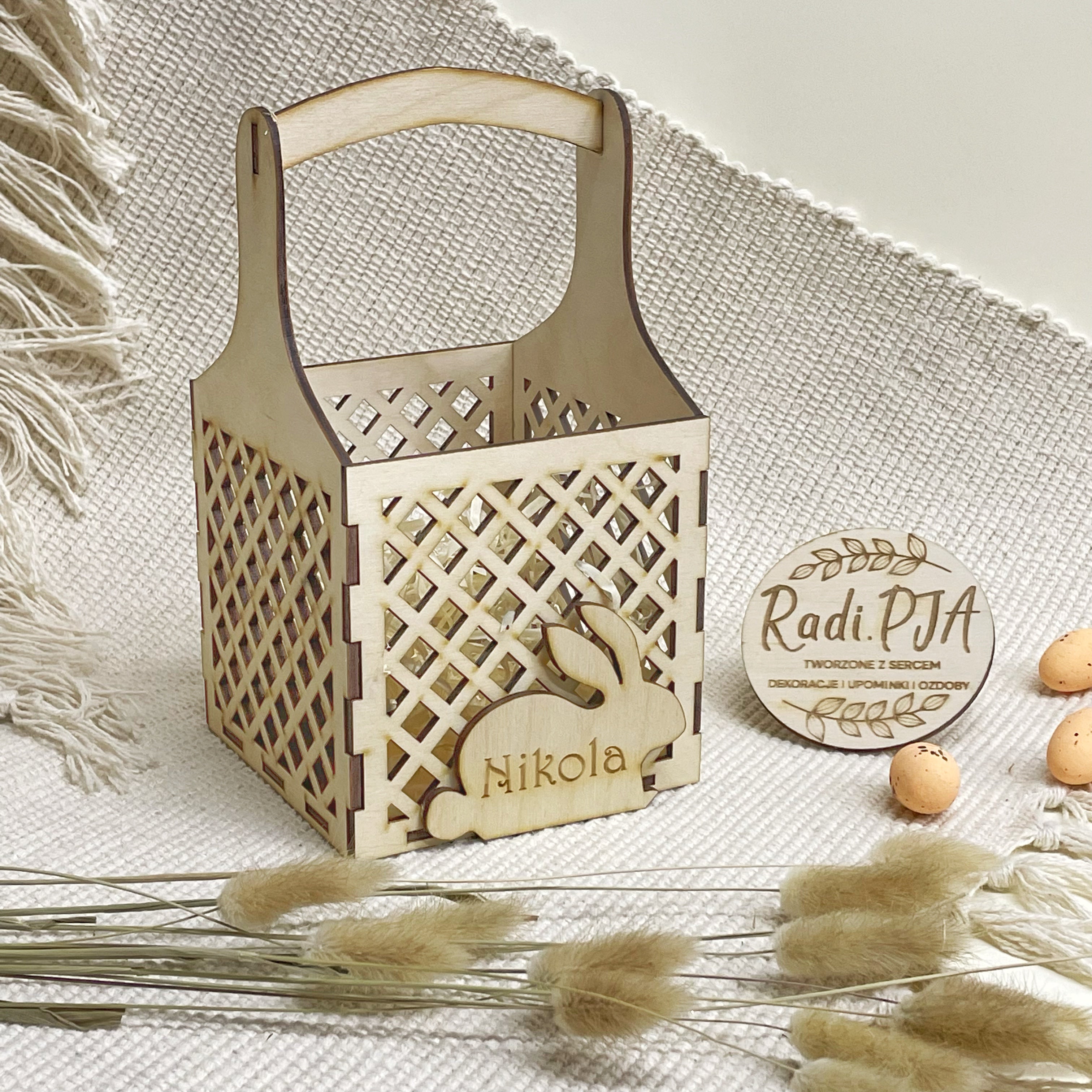 Koszyczek Wielkanocny ażurowy dla dziecka z imieniem