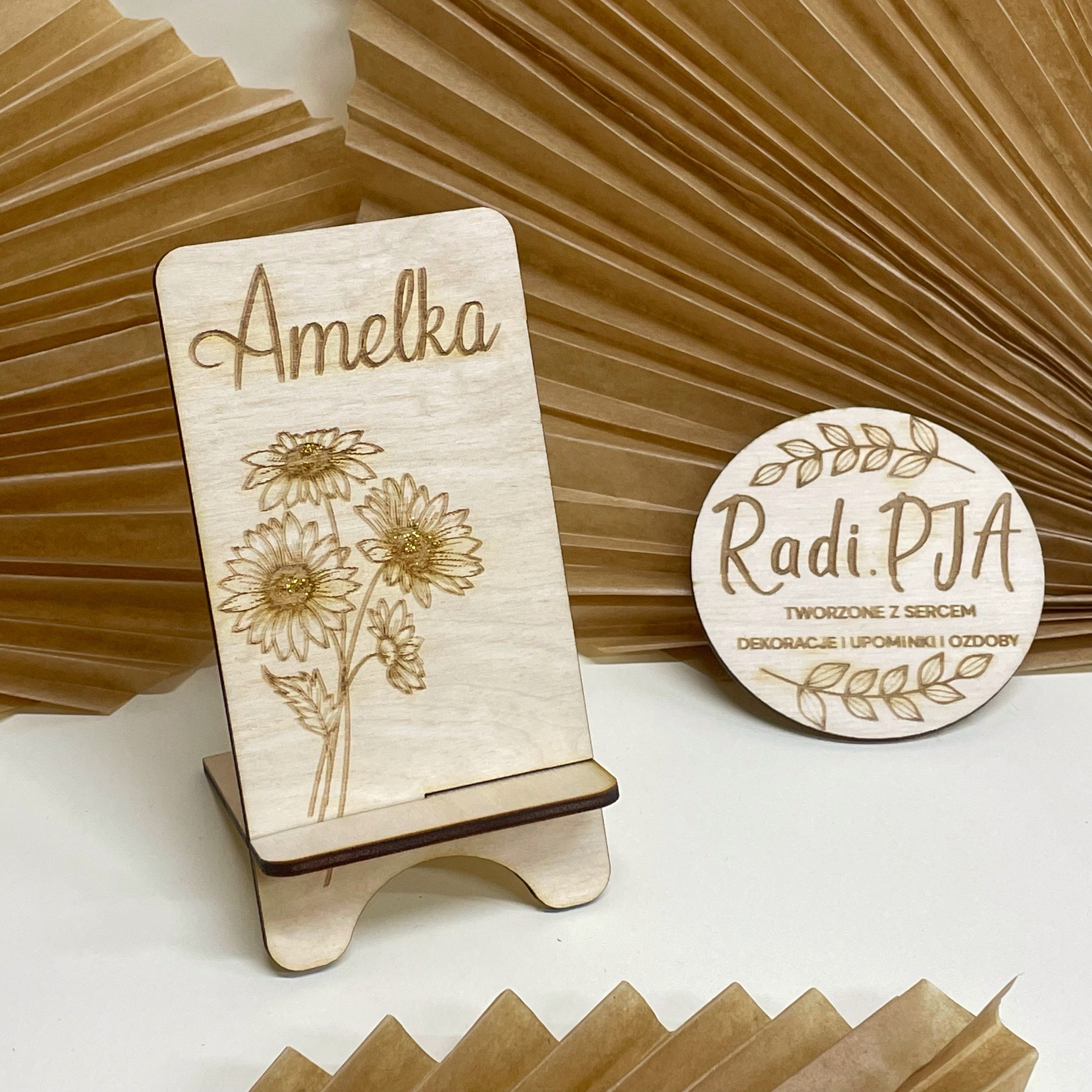 Stojak na telefon z imieniem